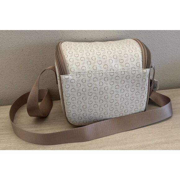 Guess V720069 White/Taupe Allover Logo Print Junction Travel Insulated Lunch Bag - Picture 5 of 12